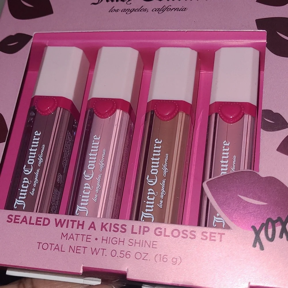 Juicy Couture Sealed with a Kiss Lip Gloss Set - Pink and Brown Shades